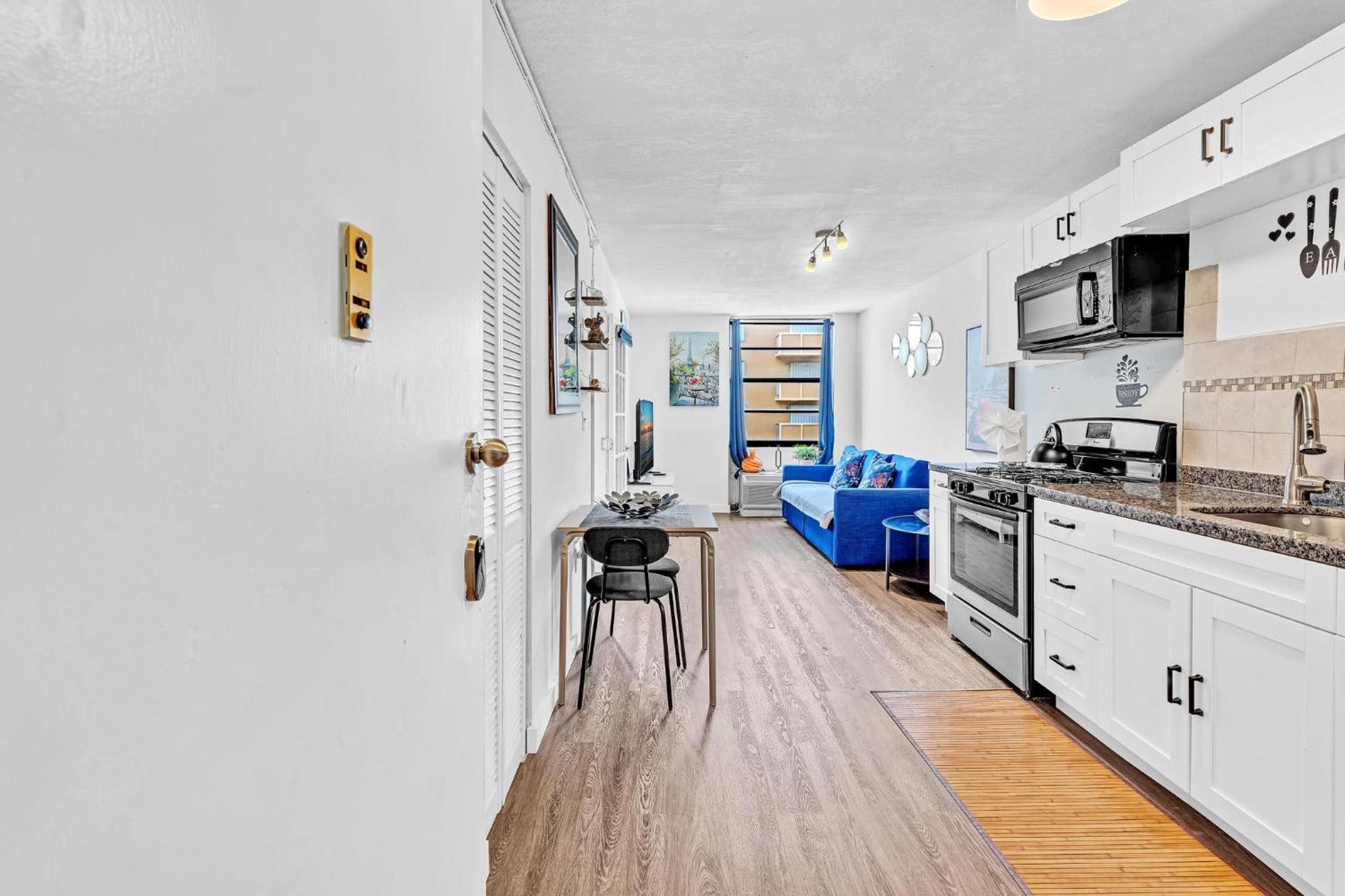 1 Bedroom In The Best Location In South Beach ! Маямі-Біч Екстер'єр фото