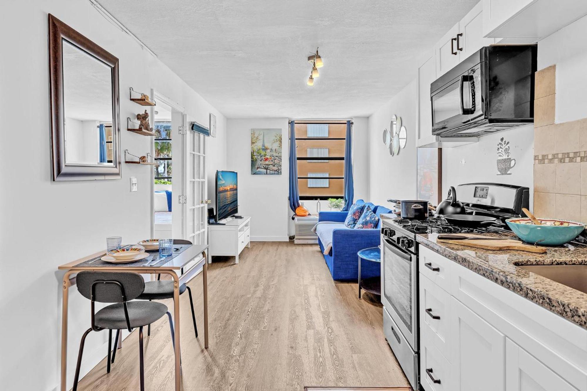 1 Bedroom In The Best Location In South Beach ! Маямі-Біч Екстер'єр фото